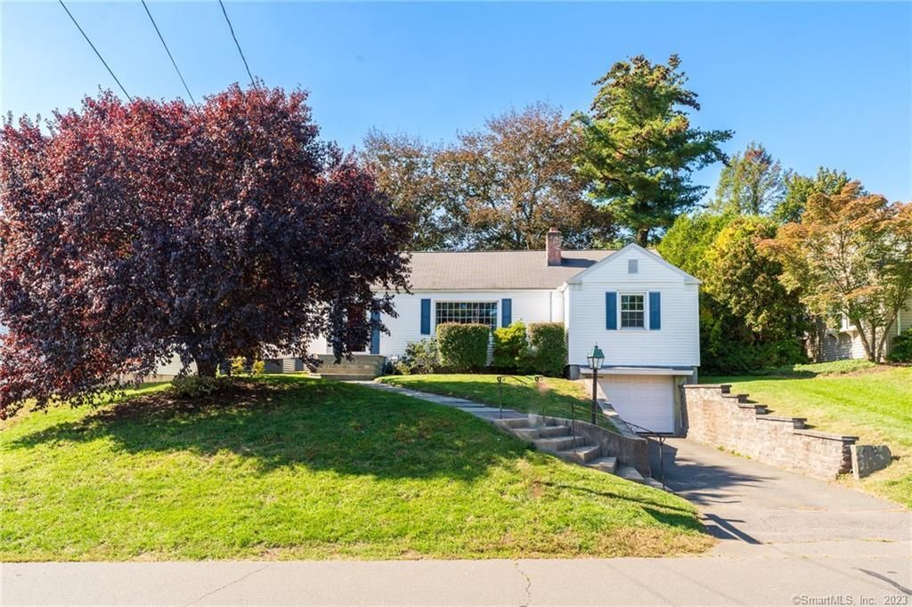 35 Foxridge Rd, West Hartford, CT 06107 Trulia