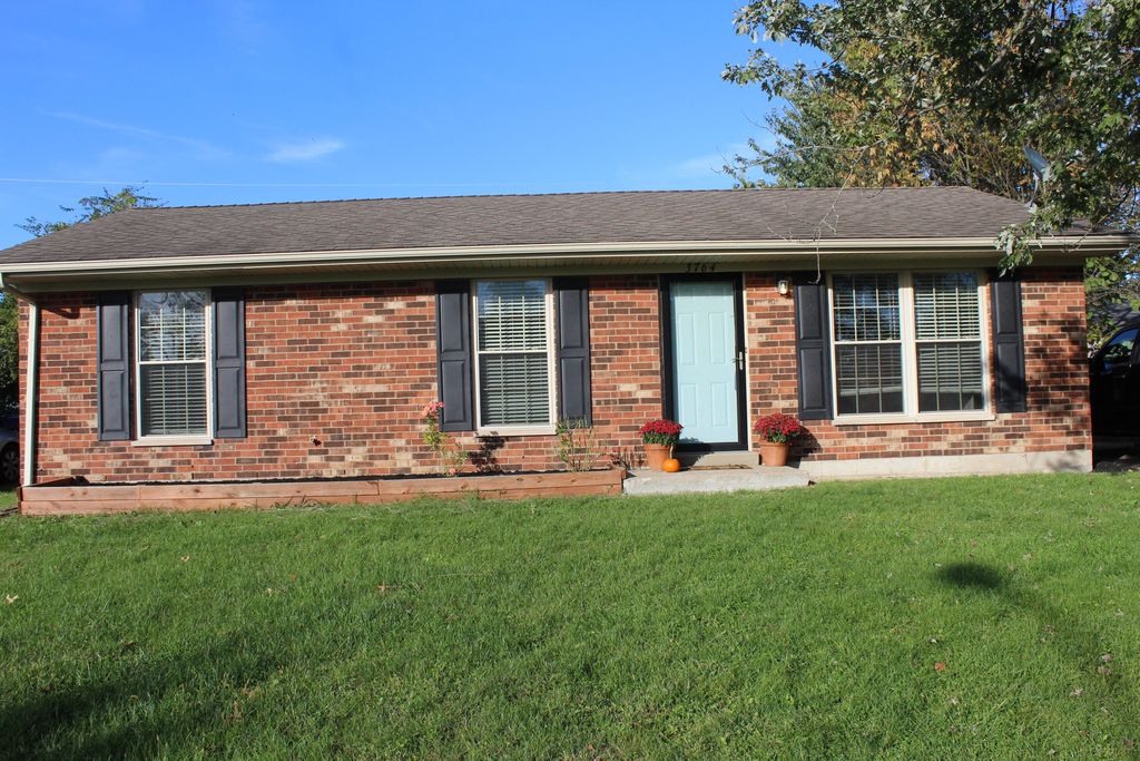 3764 Red River Dr, Lexington, KY 40517
