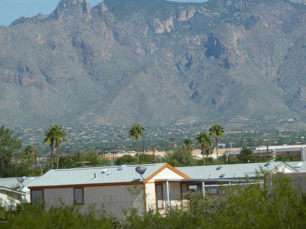 822 W  Roger Rd, Tucson, AZ 85705