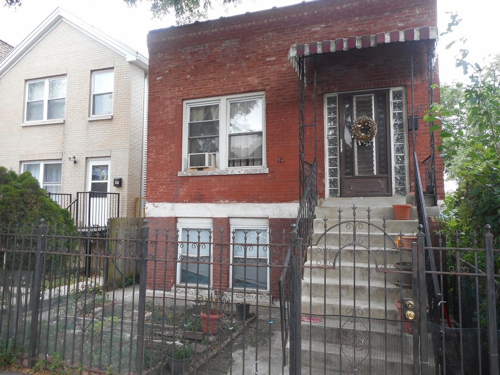 1514 N Avers Ave, Chicago, IL 60651