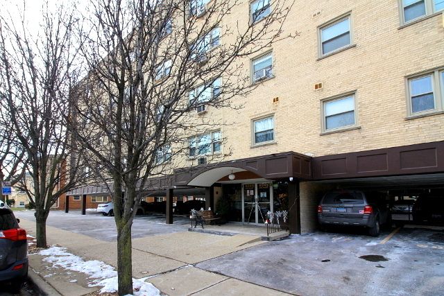 8245 Belmont Ave #4J, River Grove, IL 60171