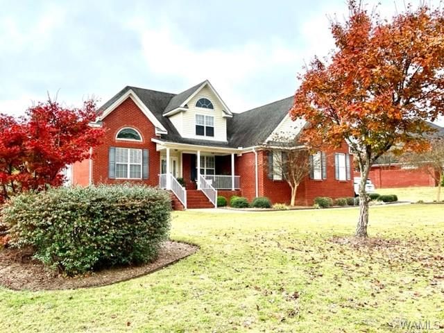 1011 Lillian Ln, Demopolis, AL 36732