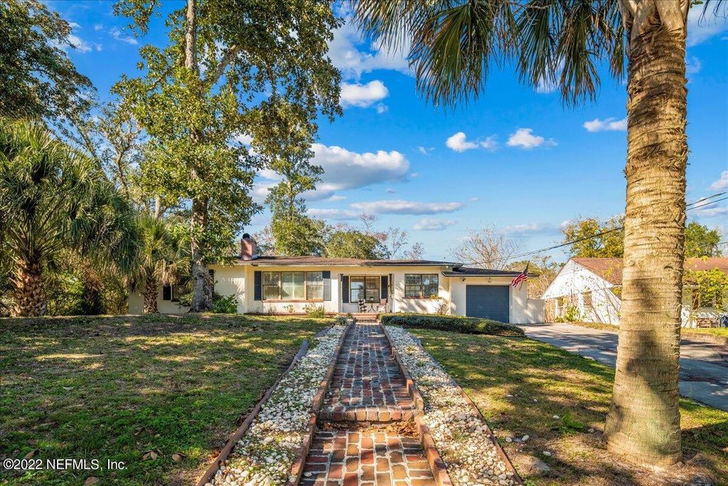 2066 HOLLY OAKS RIVER DR, Jacksonville, FL 32225