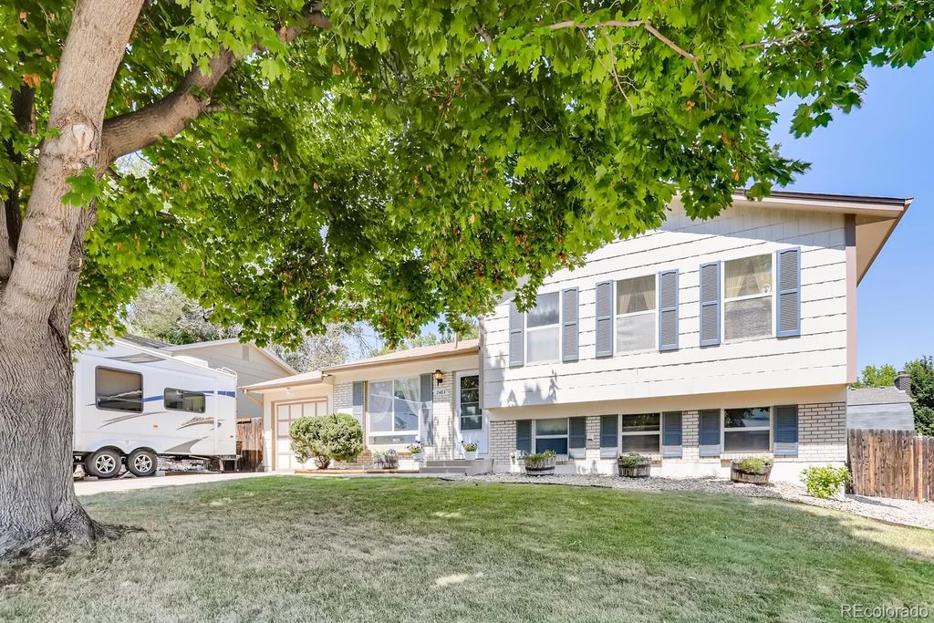 2483 S Memphis Way, Aurora, CO 80013