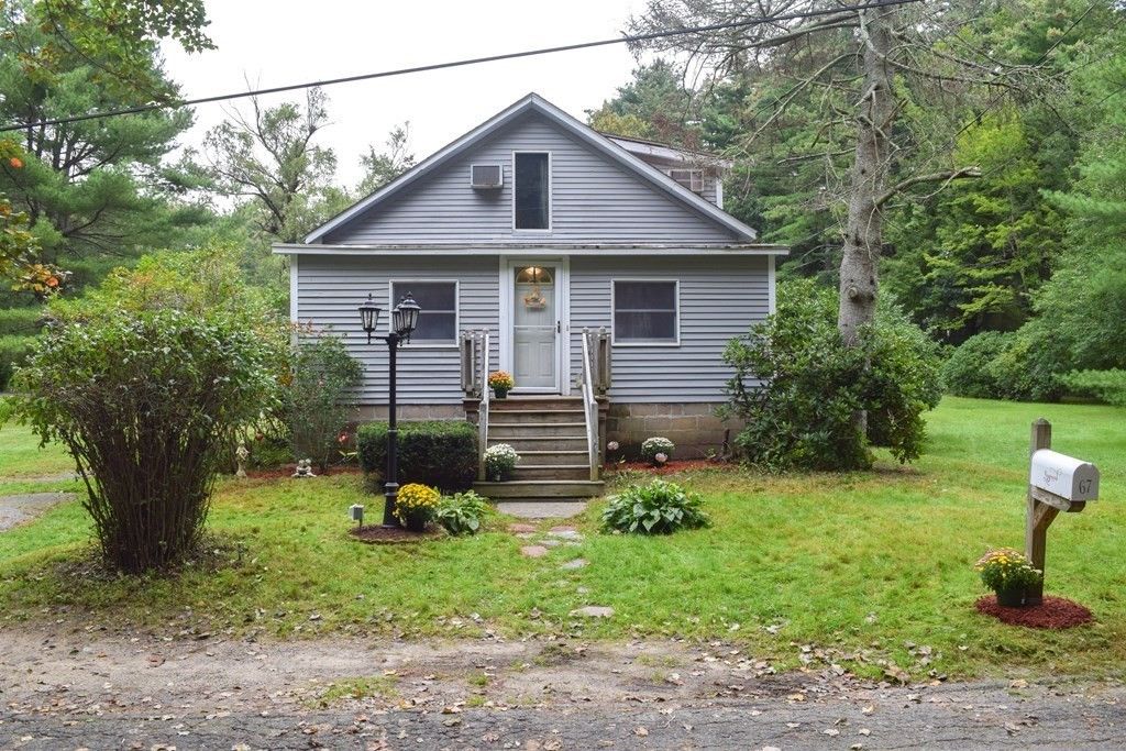 67 Atwood Rd, Haverhill, MA 01830