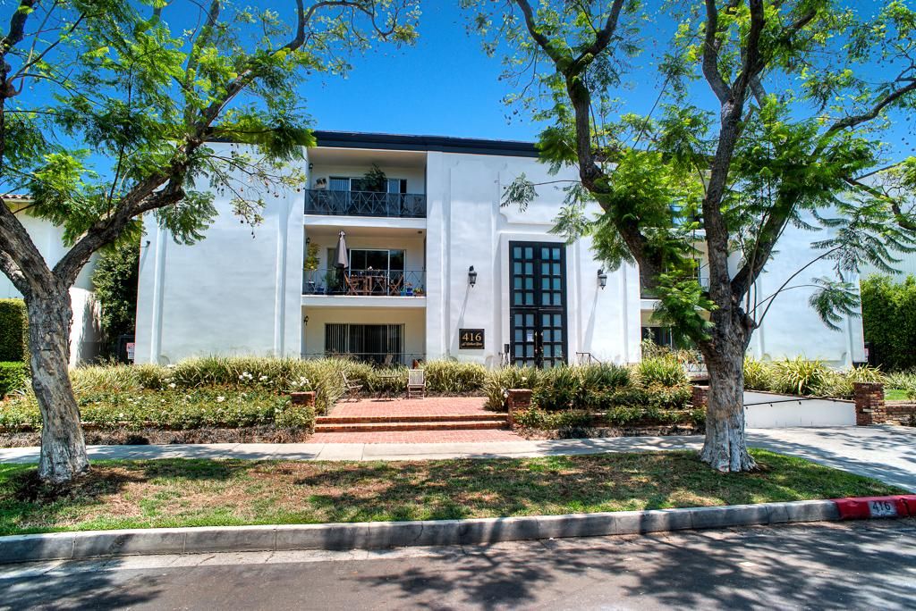 461 N Oakhurst Dr #106, Beverly Hills, CA 90210