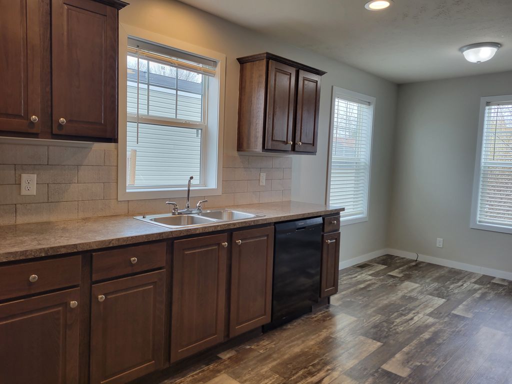18-mockingbird-dr-orion-charter-township-mi-48359-trulia