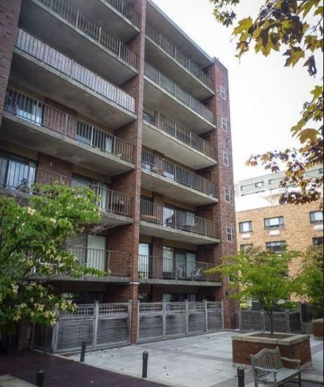 70 Centre St, Brookline, MA 02446