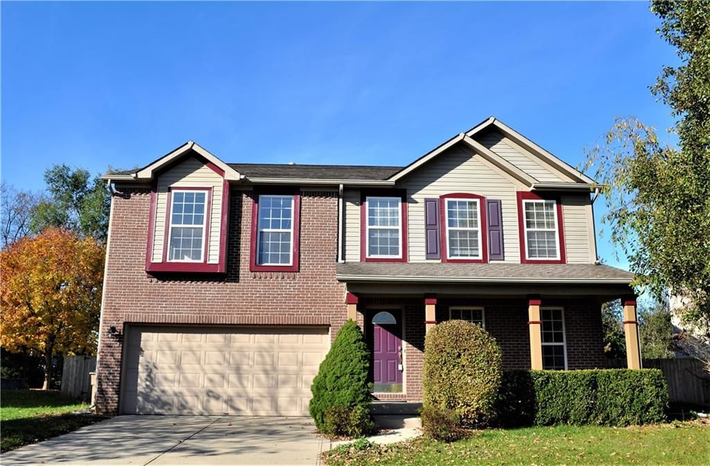 4410 Westminster Pl, Columbus, IN 47201