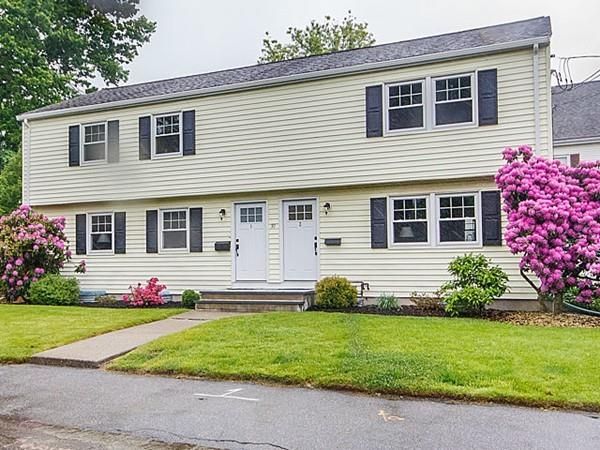 39 Henshaw St #2, Newton, MA 02465