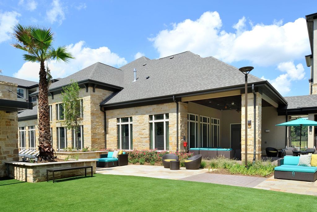 1835 Woodland Field Xing, The Woodlands, TX 77380