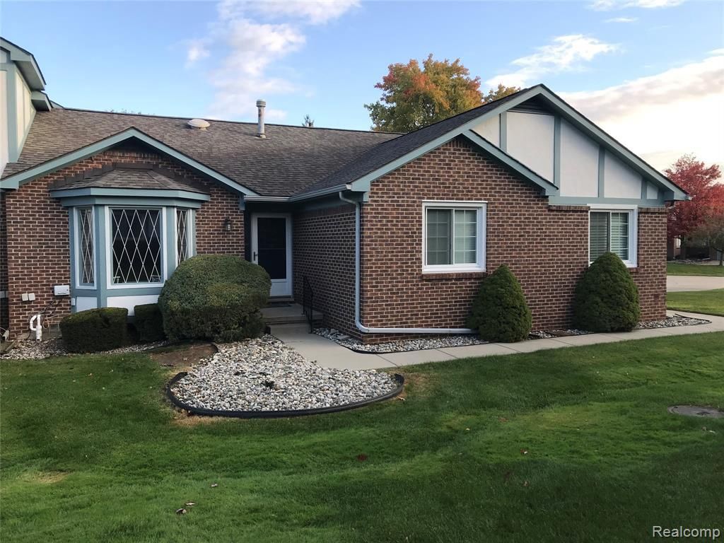 15708 Huntcliff Dr 30, MI 2 Bed, 2 Bath Condo Trulia