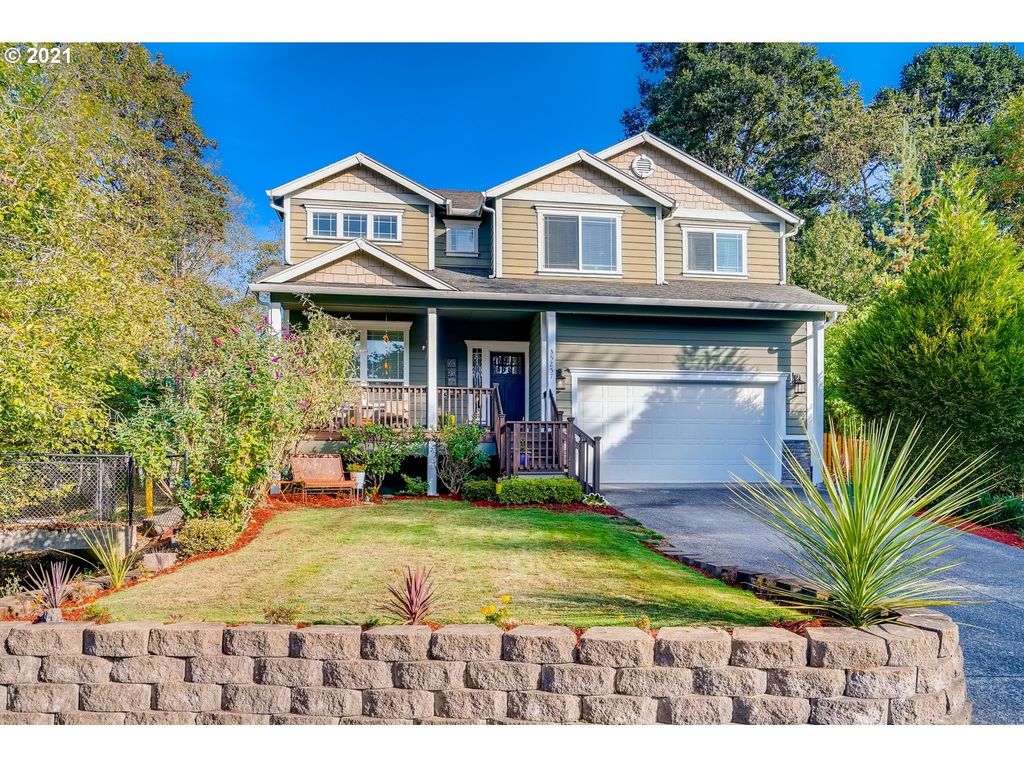 35257 Juniper Ln, Saint Helens, OR 97051