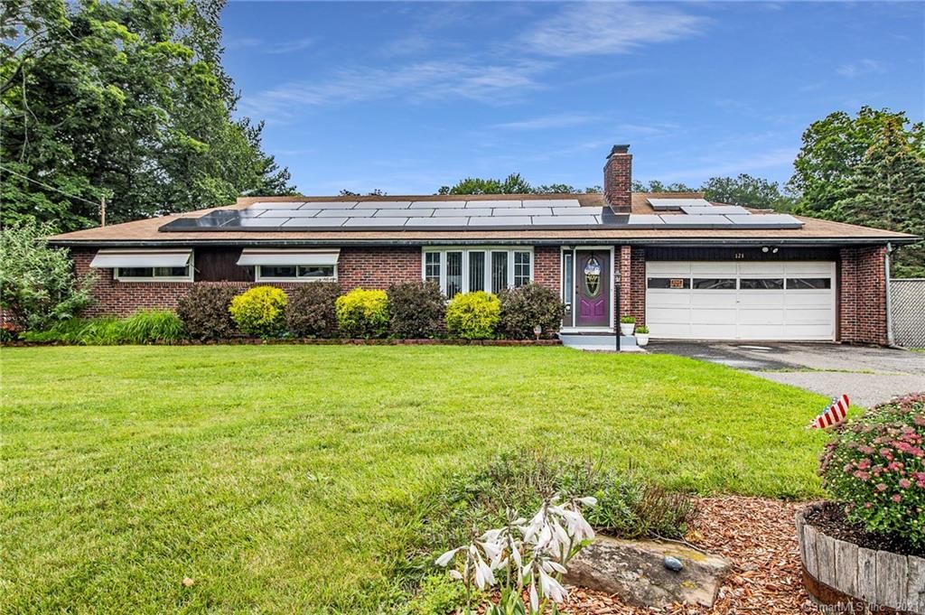 121 Webster Rdg, Berlin, CT 06037