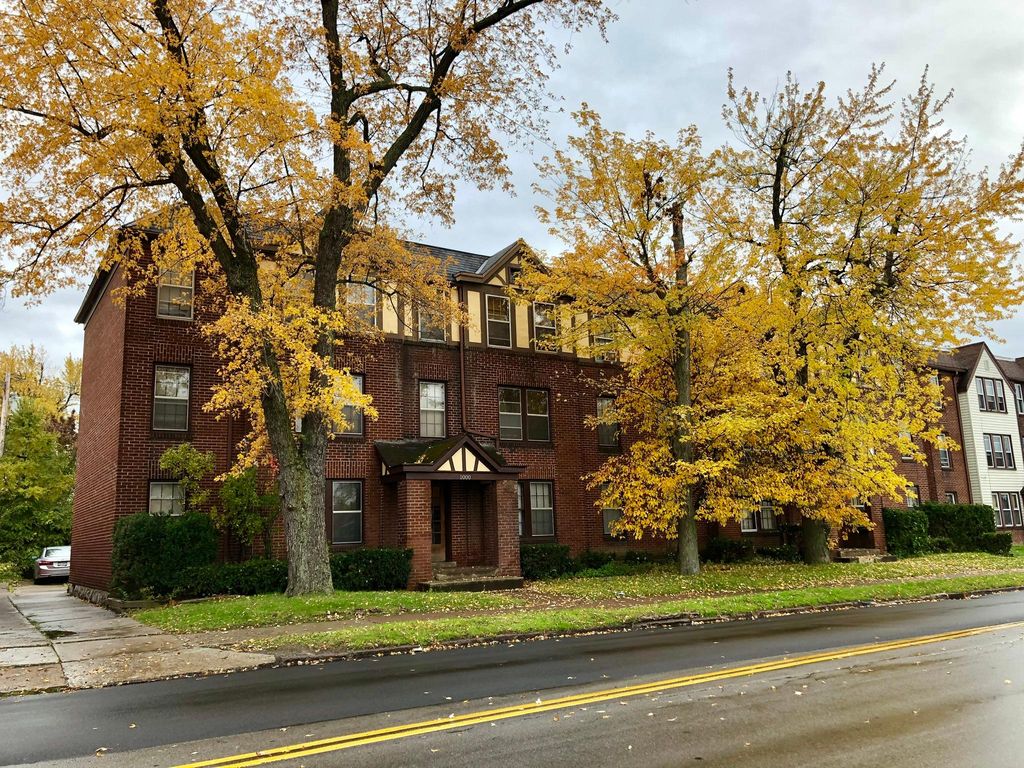 1004 Kenmore Ave #12, Buffalo, NY 14216