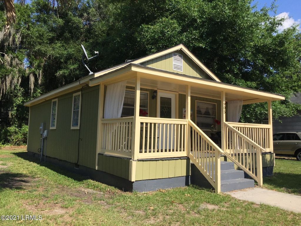 905 Bladen St, Beaufort, SC 29902