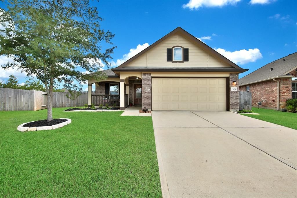 13034 Taper Reach Dr, Tomball, TX 77377