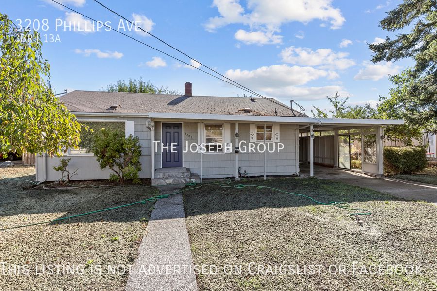 3208 Phillips Ave, Bremerton, WA 98310