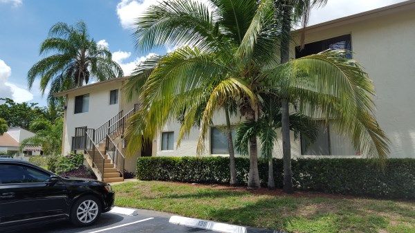 142 NW 60th Ave #2-6-B, Pompano Beach, FL 33063