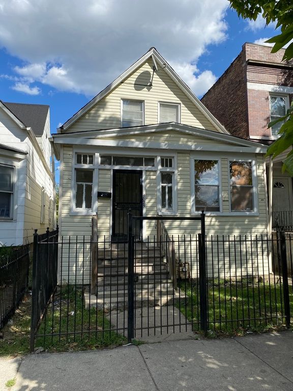 7025 S Lowe Ave, Chicago, IL 60621