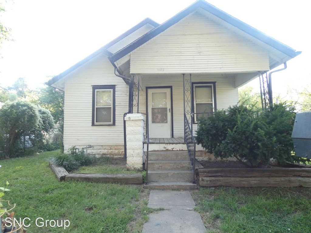 401 S Richmond Ave, Wichita, KS 67213