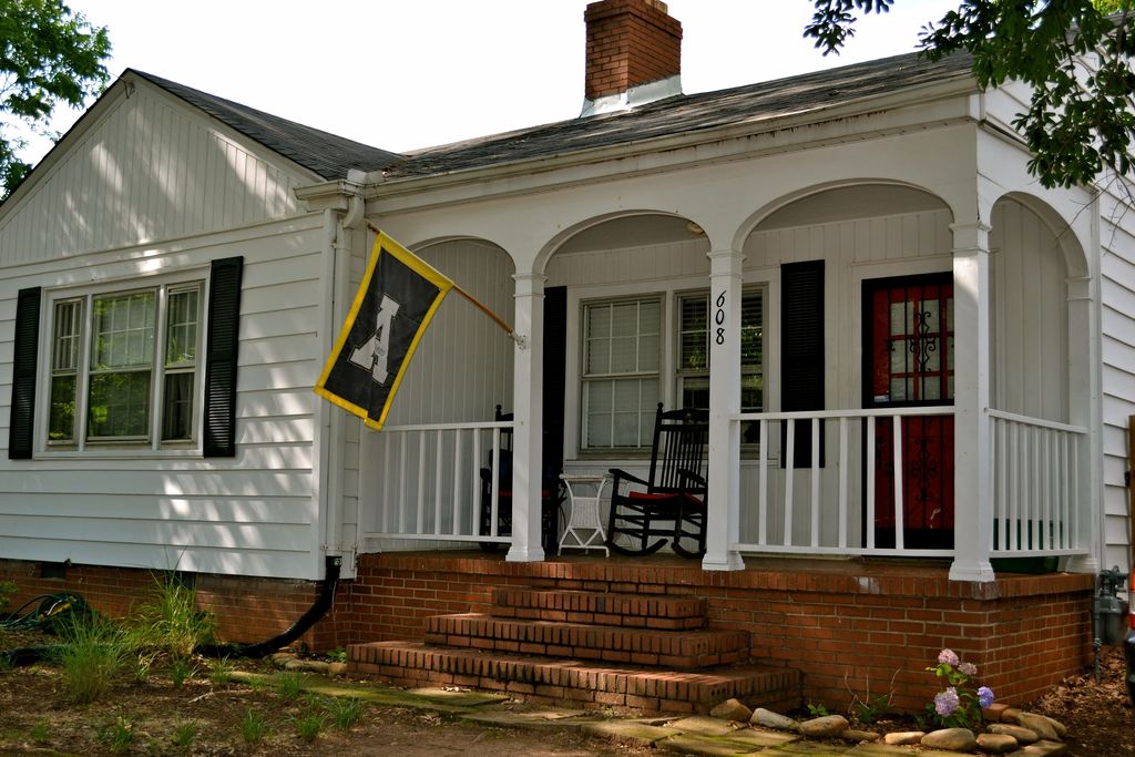 608 Arlington Ave, Greenville, SC 29601