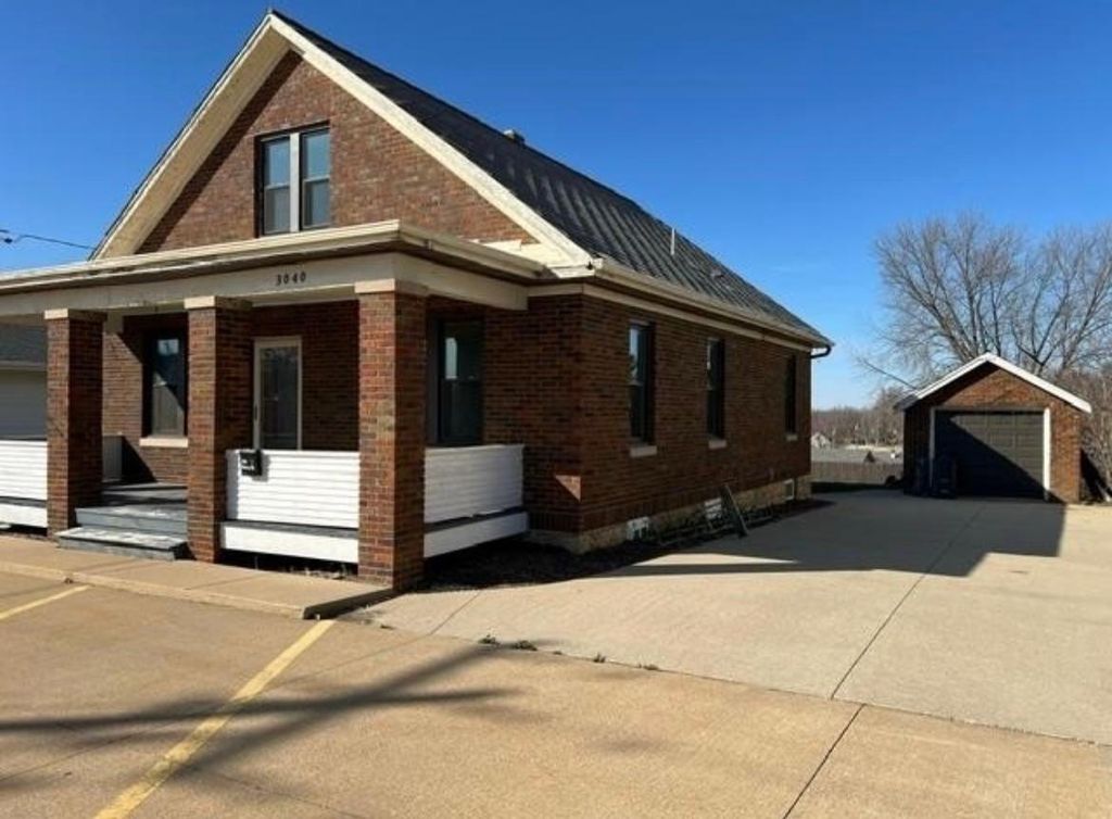 3040 Asbury Rd, Dubuque, IA 52001 Trulia