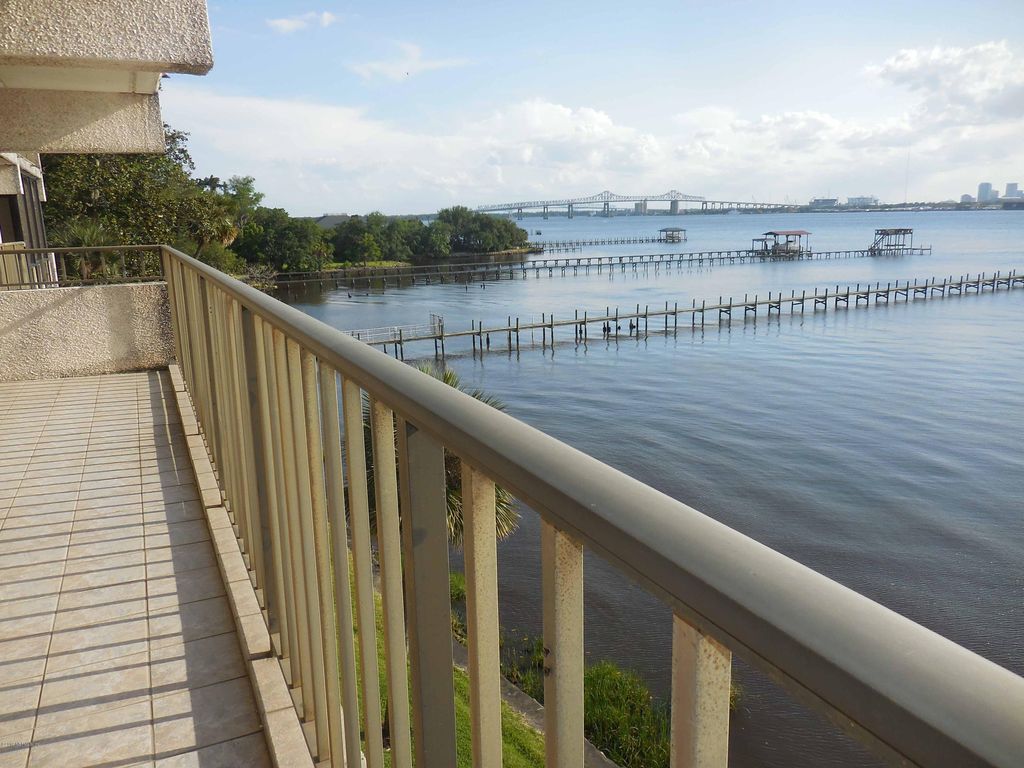 2280 Shepard St #406, Jacksonville, FL 32211