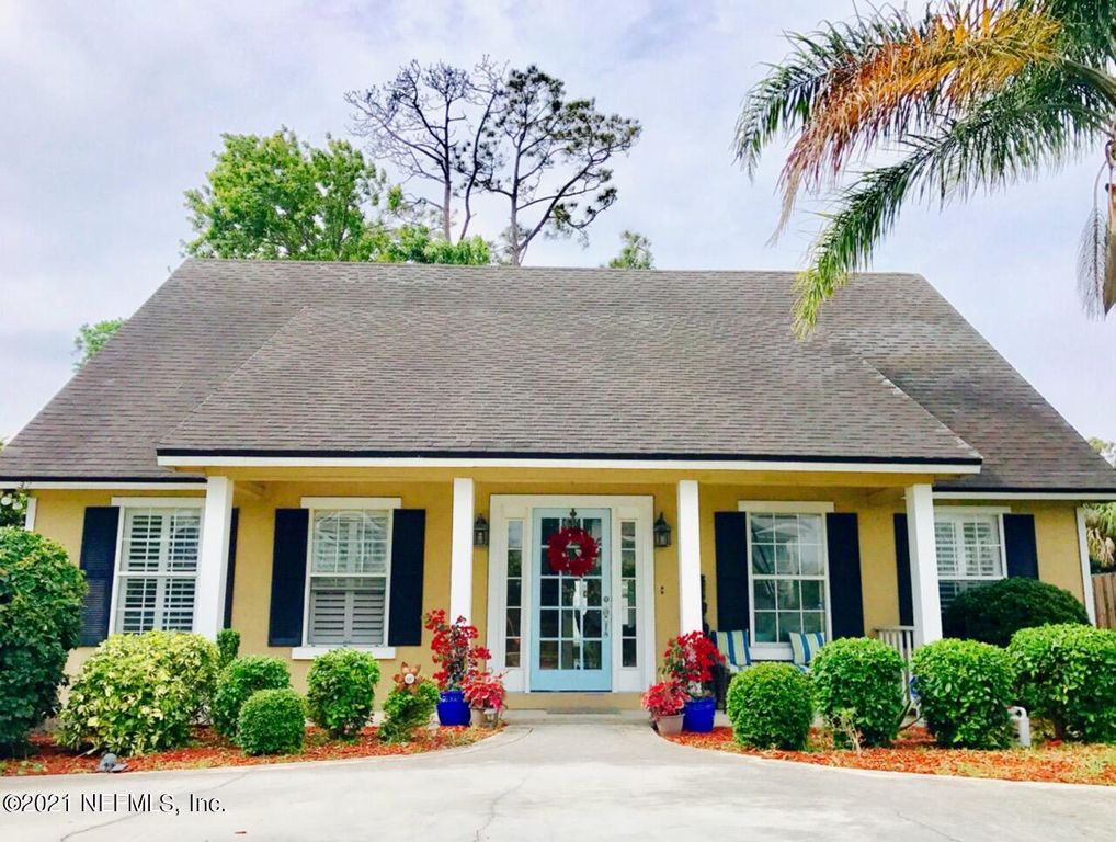 37 Solana Rd, Ponte Vedra Beach, FL 32082