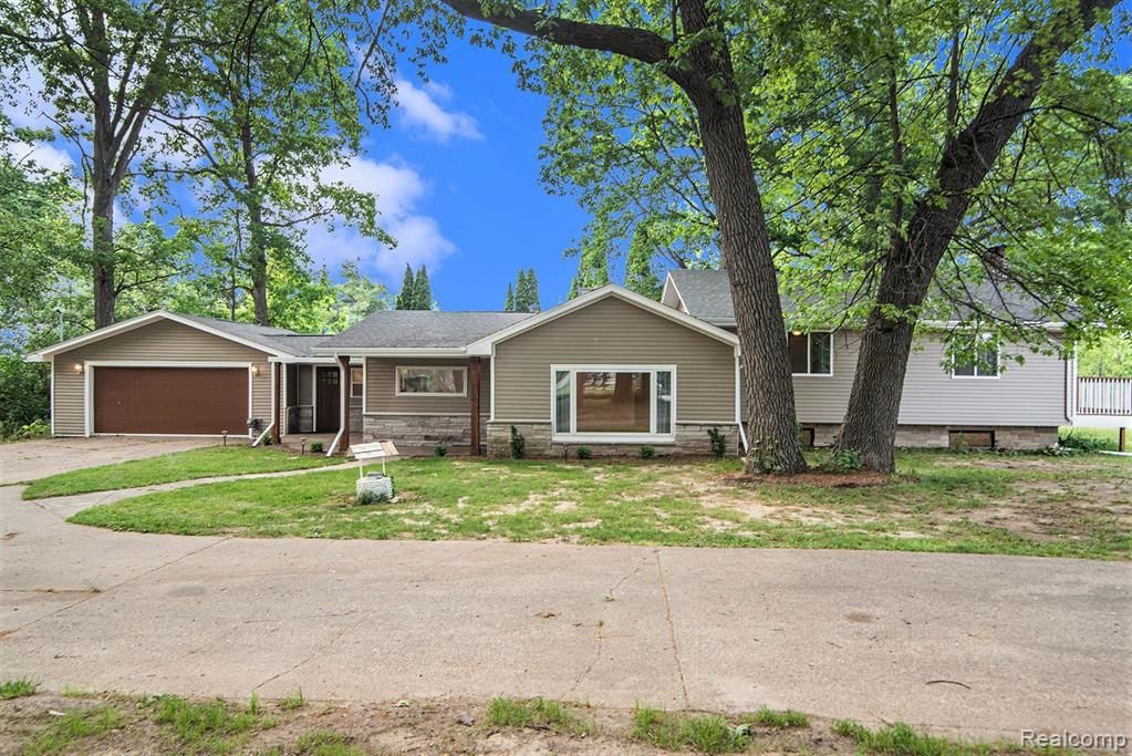 4215 McCandlish Rd, Grand Blanc, MI 48439 Trulia