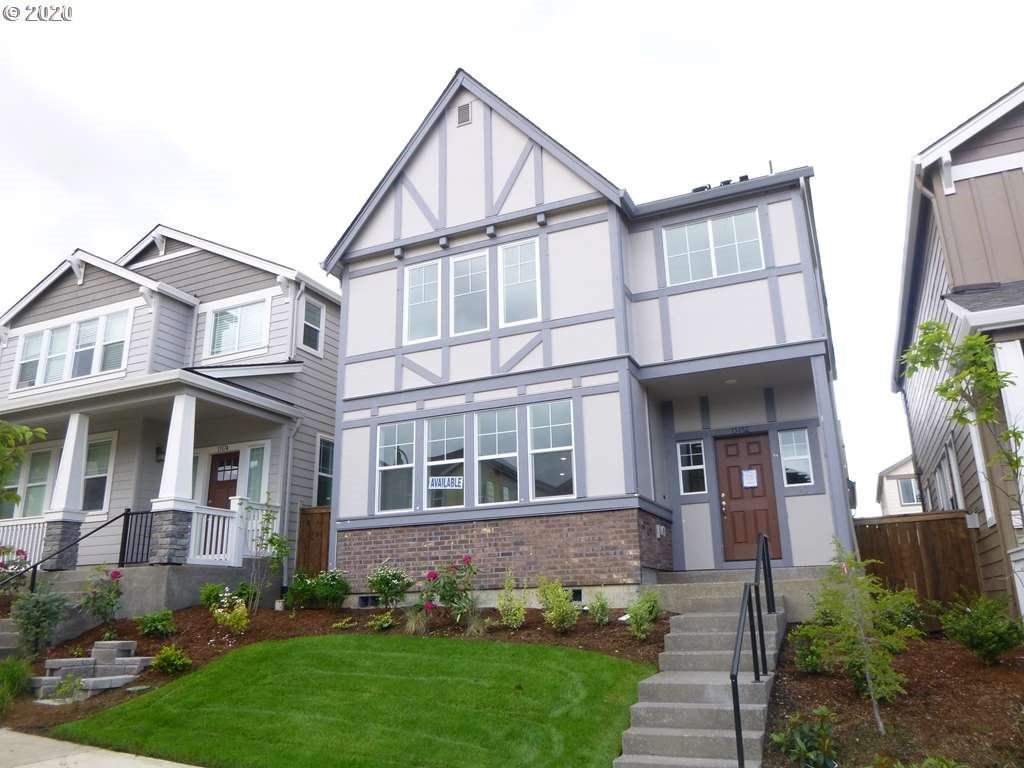 Simple Evelyn Apartments Portland with Simple Decor