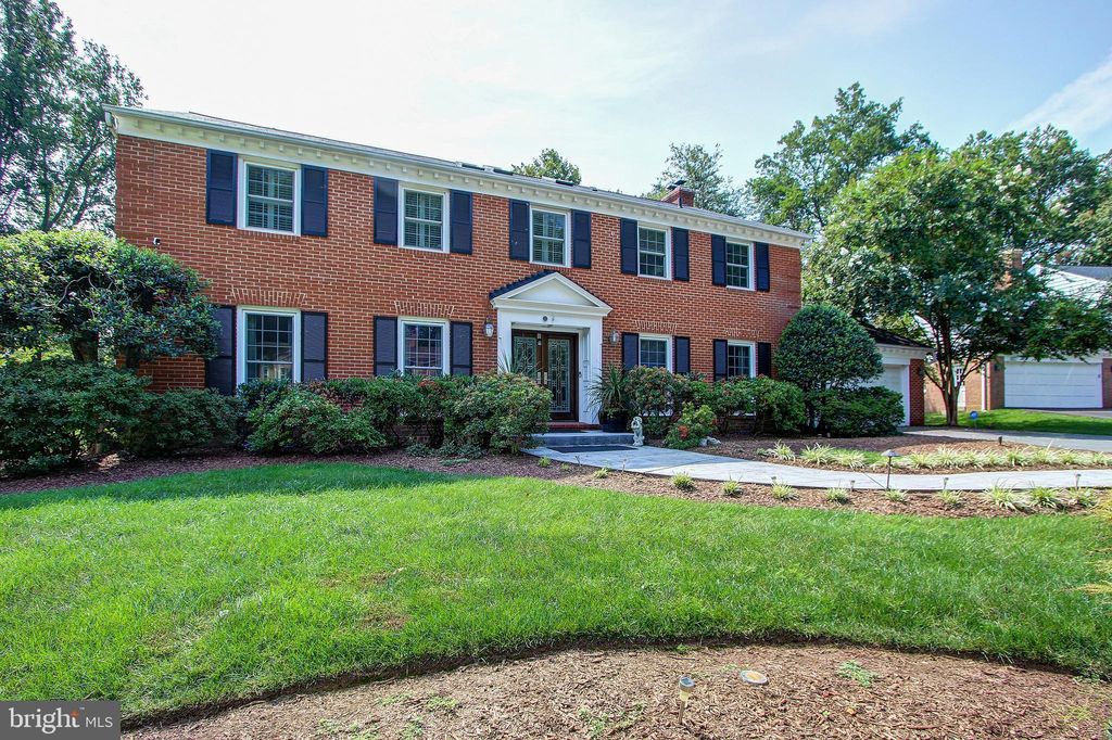 6308 Cameo Ct, Rockville, MD 20852