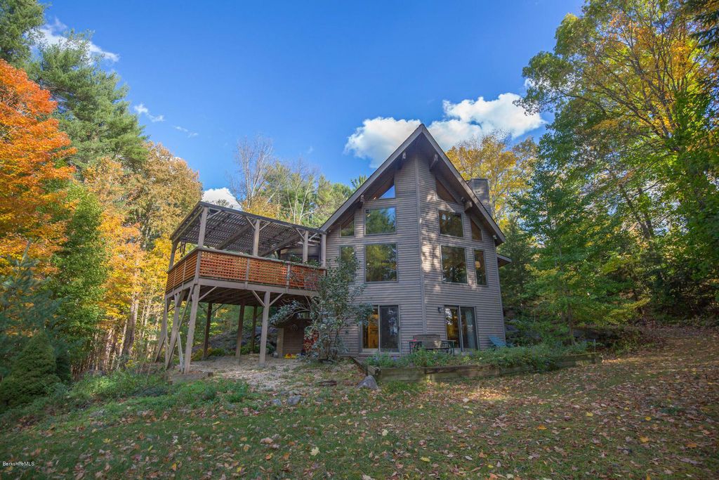 57 Golden Hill Rd, Lee, MA 01238