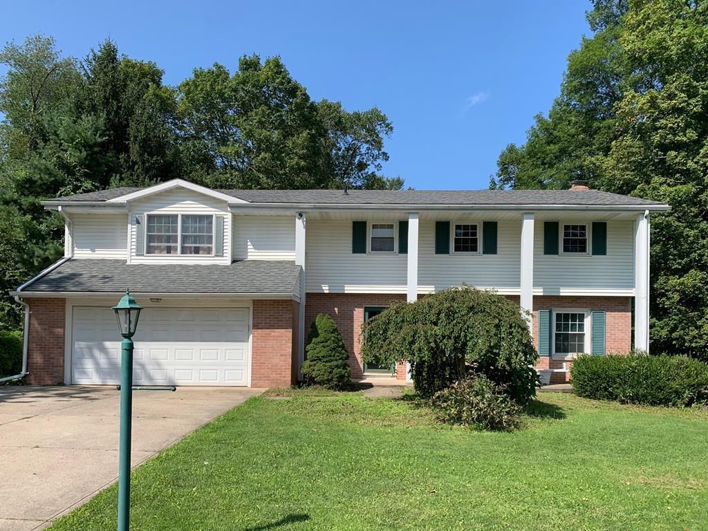 19 Salem Rd, Lexington, OH 44904