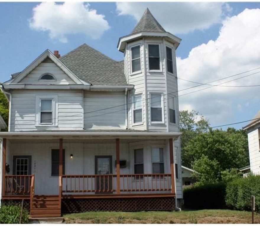 1291 Philadelphia St #1, Indiana, PA 15701