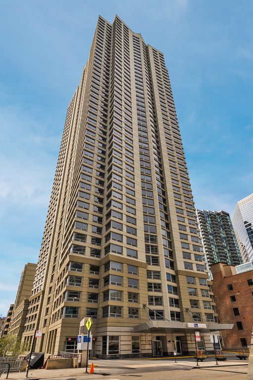 440 N  Wabash Ave #3211, Chicago, IL 60611