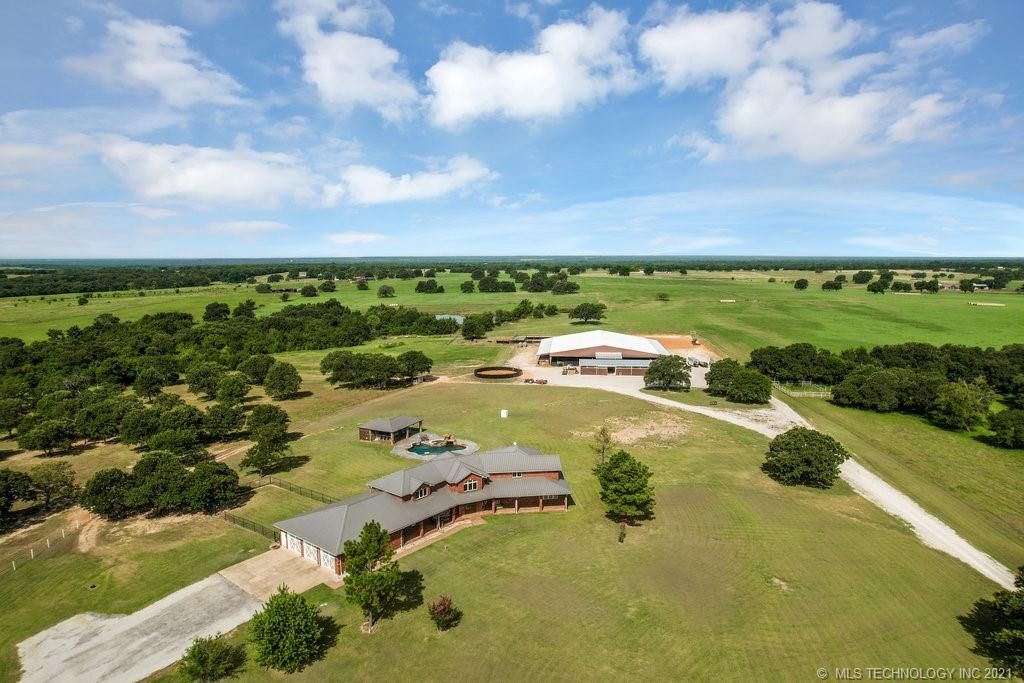 304 Page Rd, Marietta, OK 73448
