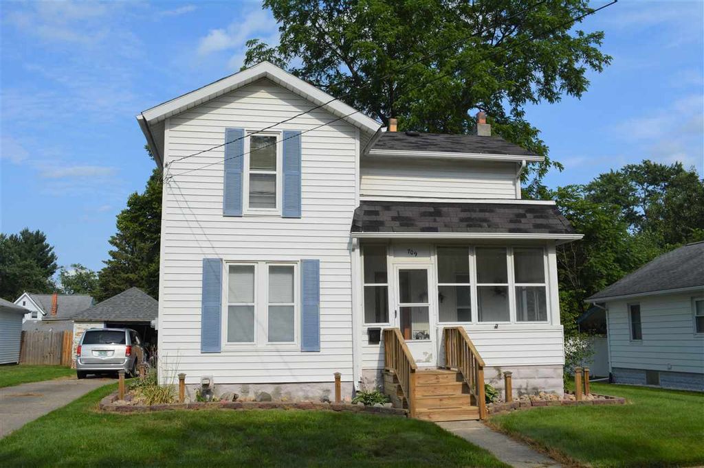 709 Ellery Ave, Jackson, MI 49202