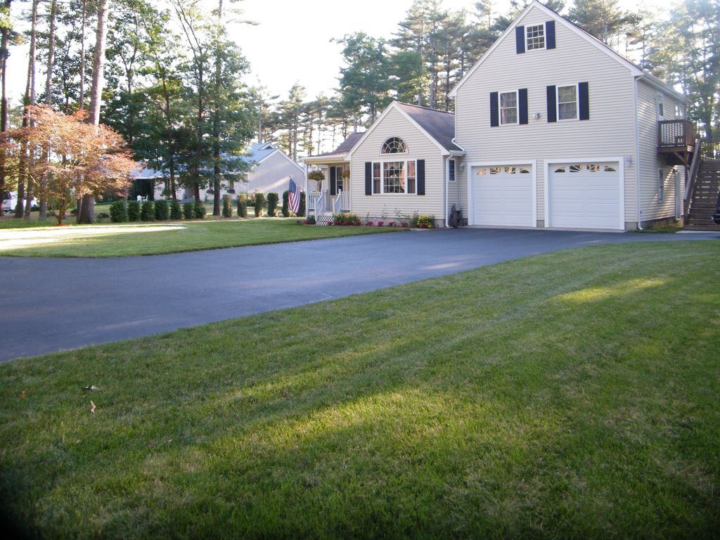 168 Hathaway St, Wareham, MA 02571