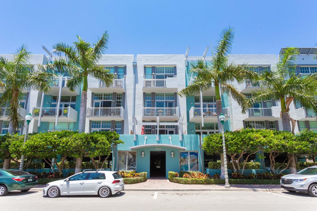 180 NE 4th Ave #201, Delray Beach, FL 33483