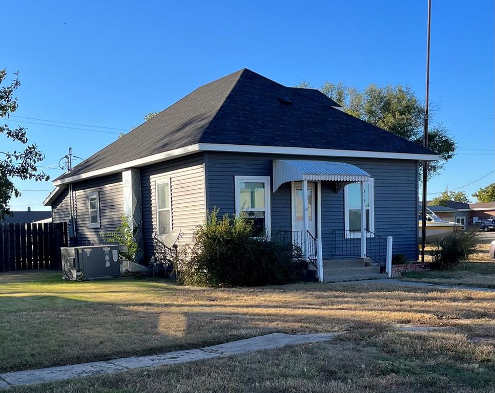 315 6th St, Claflin, KS 67525 Trulia