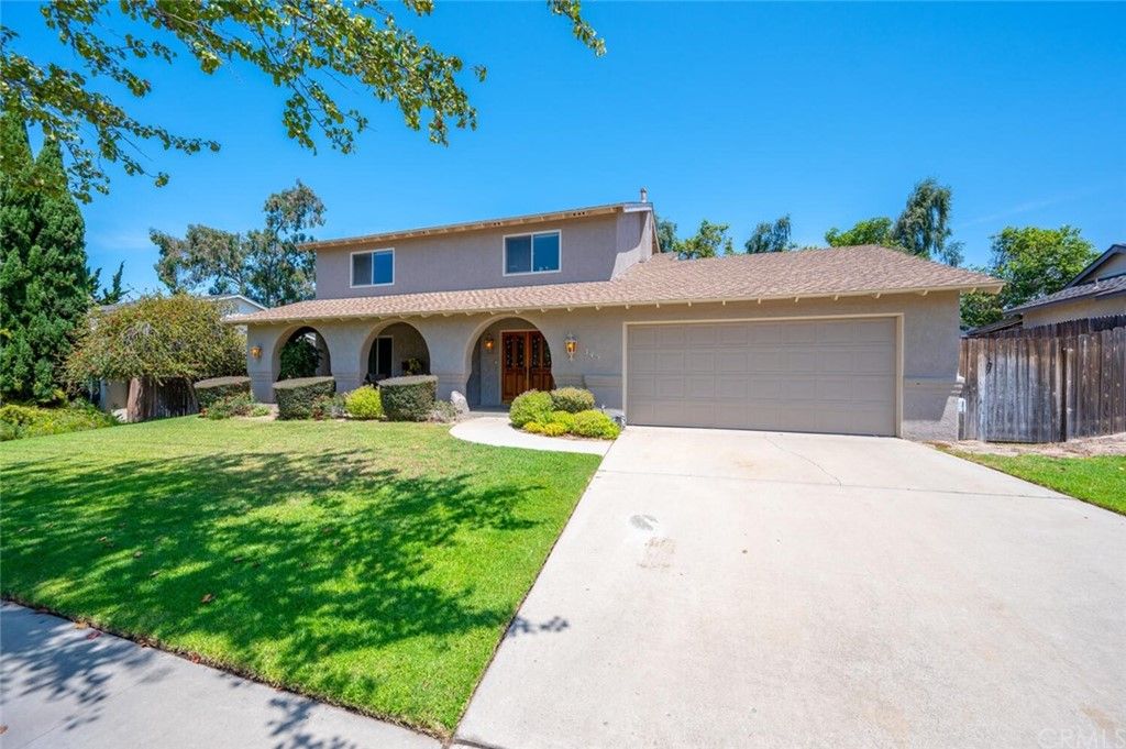 345 Meadowbrook Dr, Santa Maria, CA 93455