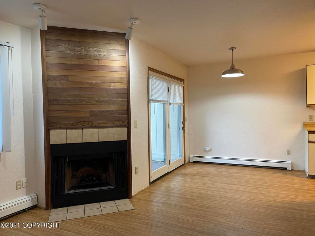 3570 W Dimond Blvd #C7, Anchorage, AK 99502