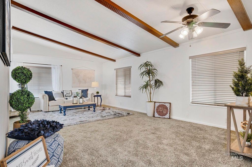 9390 W Ustick Rd #22, Boise, ID 83704