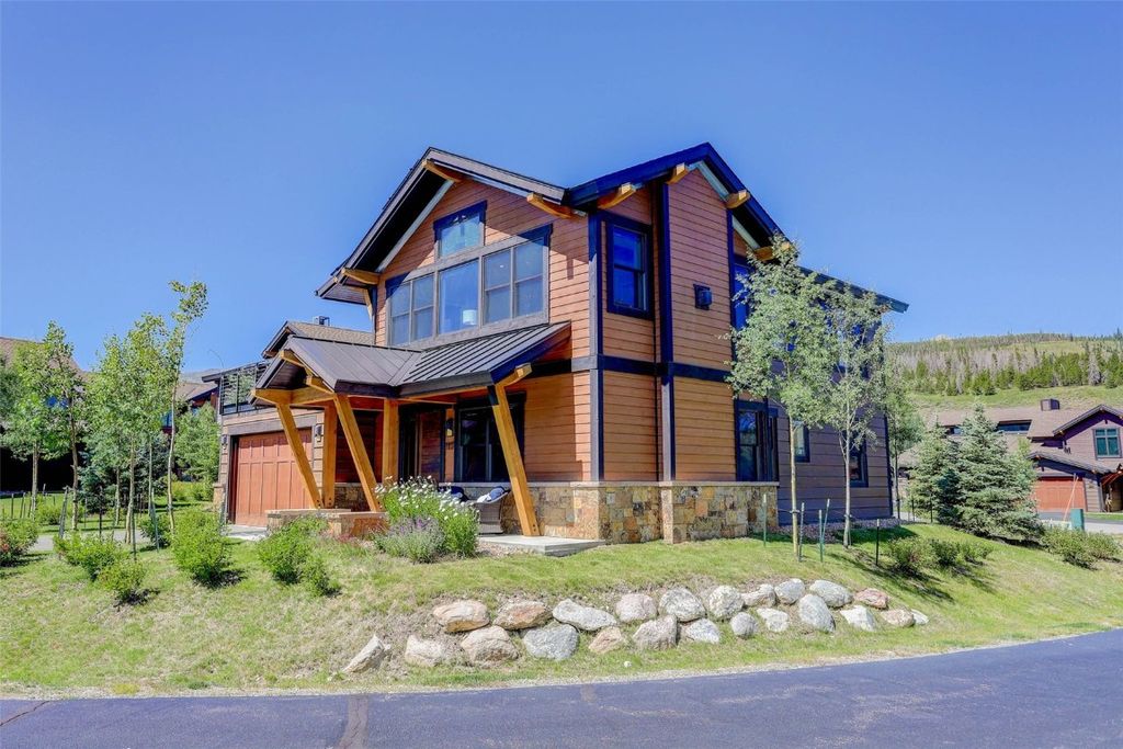 115 Red Quill Ln, Silverthorne, CO 80424