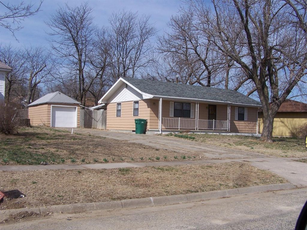 707 Fir St, Wakefield, KS 67487 Trulia