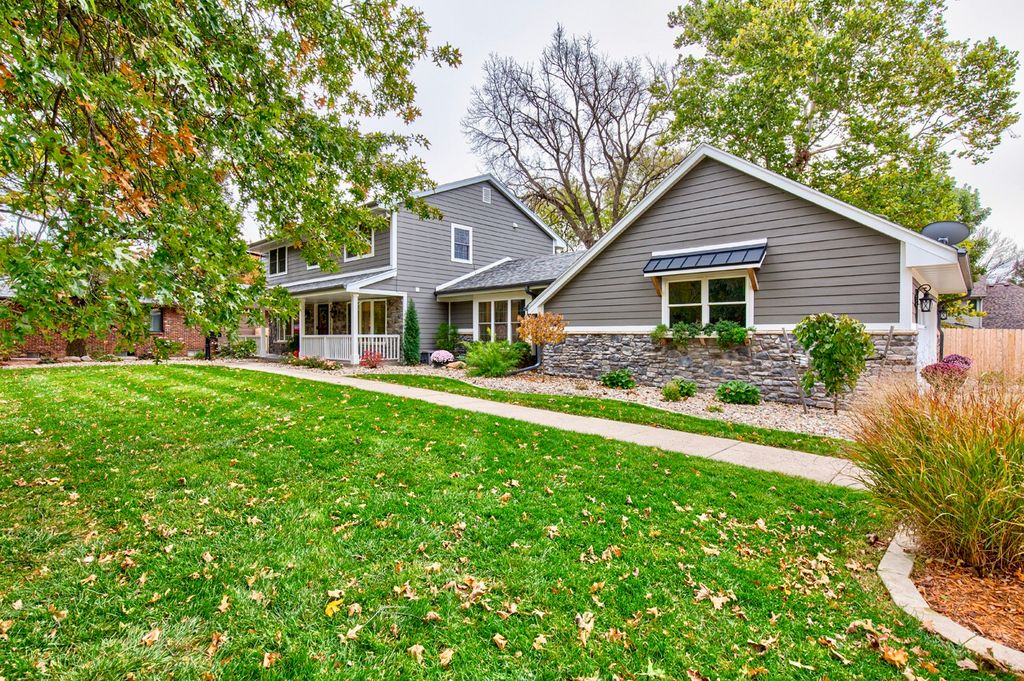 2410 Ashworth Rd, West Des Moines, IA 50265 Trulia