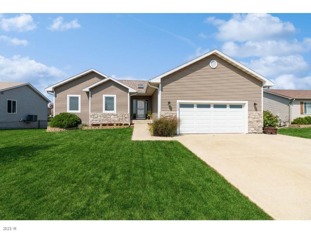 1200 15th St SE, Bondurant, IA 50035 Trulia