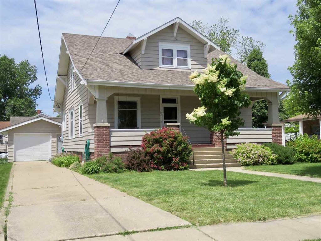 507 N Church St, Roanoke, IL 61561 Trulia