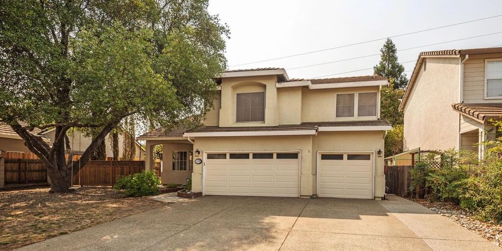 1172 Hawthorne Loop, Roseville, CA 95678